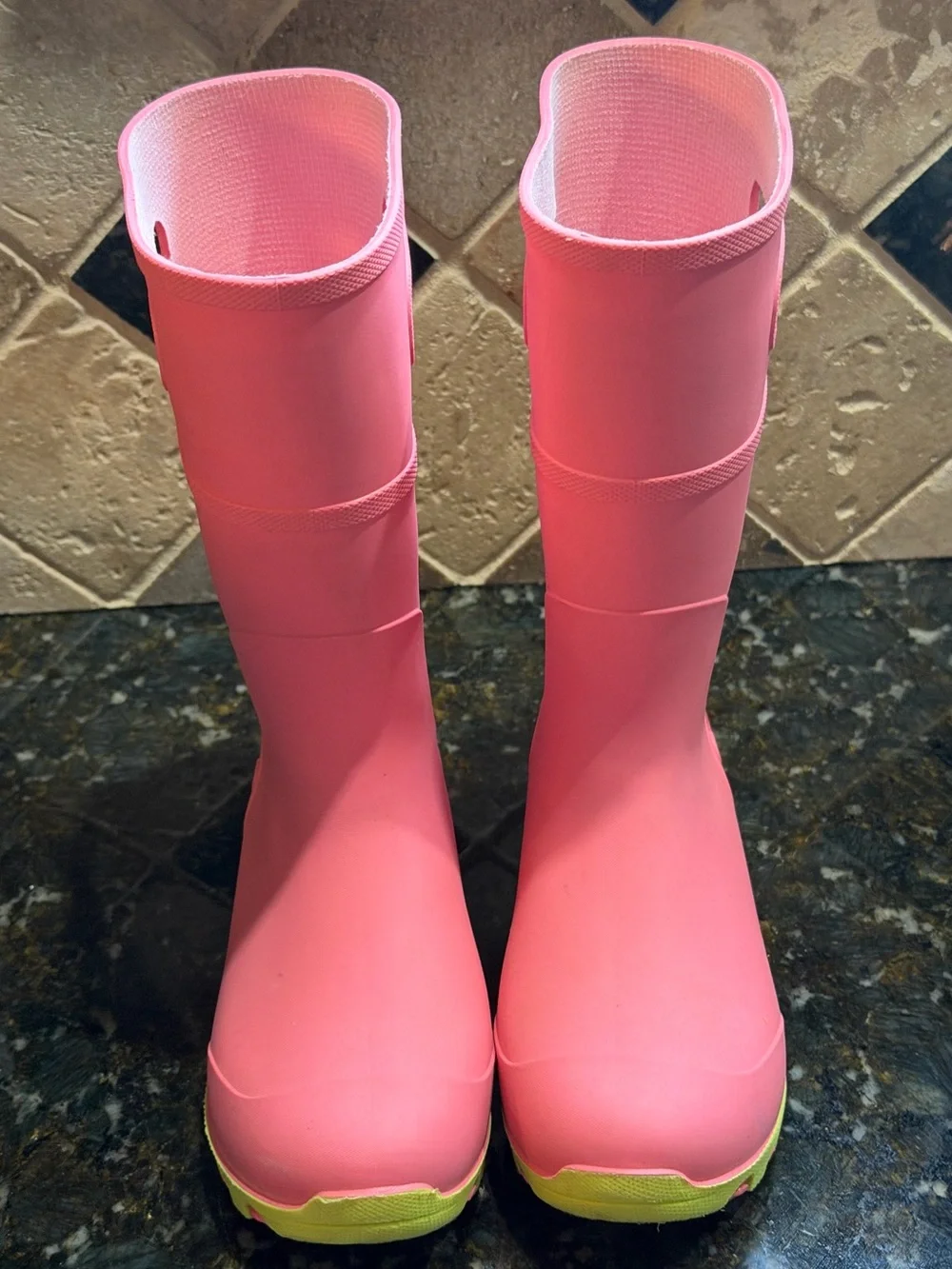 Barely worn Kids BOGS pink & green rainboots